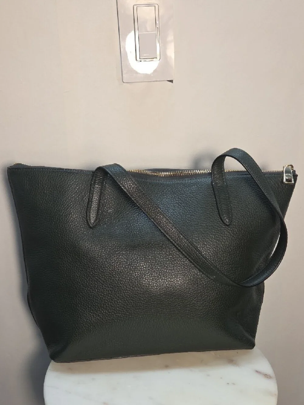 Coach Taylor Pebbled Leather Tote in Dark Green with Gold Hardware - Picture 2 of 12